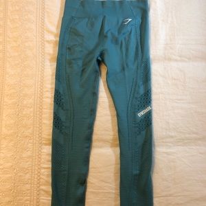 Gymshark Flawless Knit Leggings size Medium